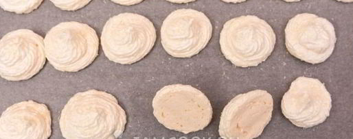 Шаг 10: безе кокосового