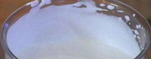 Шаг 7: безе с клубникой