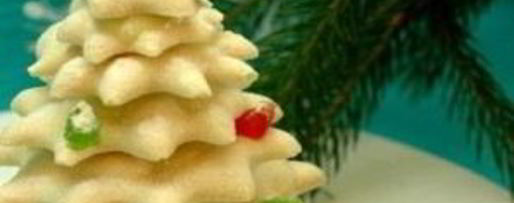 Шаг 6: елочки из безе