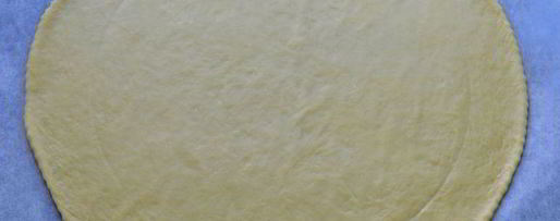 Шаг 5: галеты с безе и ягодами