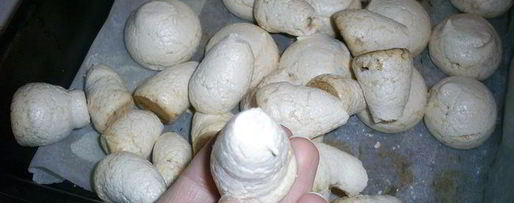 Шаг 2: грибков из безе