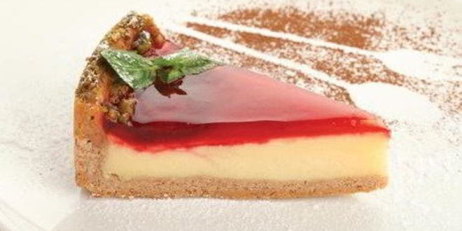 Рецепт клубничного чизкейка с безе