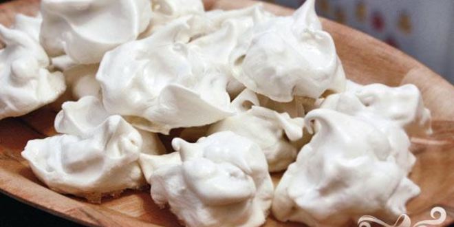 Рецепт меренг с орехами
