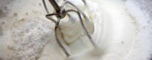 Шаг 2: меренг с орехами