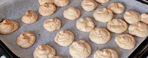 Шаг 9: миндального безе амаретти