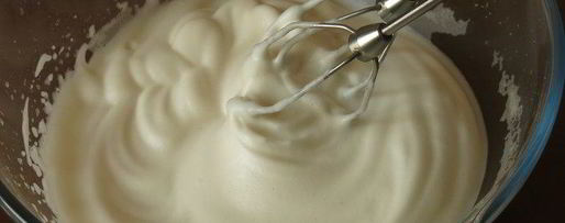 Шаг 3: нутова-миндальных безе