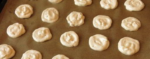 Шаг 9: нутова-миндальных безе