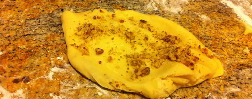 Шаг 2: печений-безе с черной смородиной