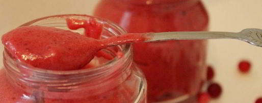 Шаг 1: торта-безе с брусничным курдом