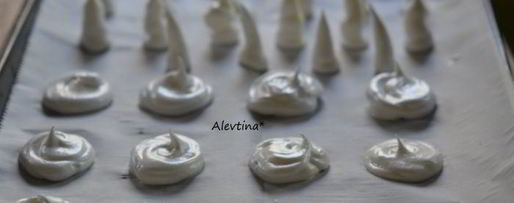 Шаг 1: украшений из безе с шоколадом