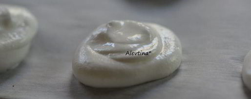 Шаг 2: украшений из безе с шоколадом