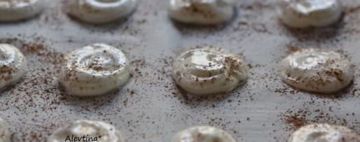 Шаг 3: украшений из безе с шоколадом