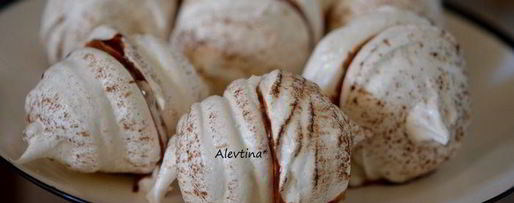 Шаг 5: украшений из безе с шоколадом