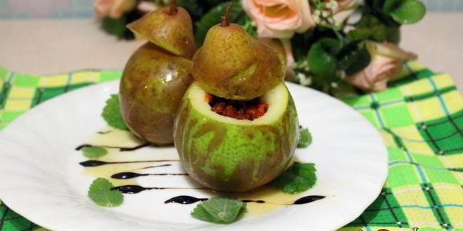 Рецепт десерта из груши с медом и ягодами годжи