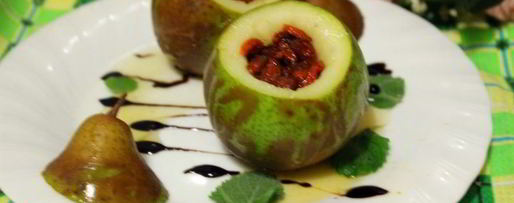 Шаг 5: десерта из груши с медом и ягодами годжи