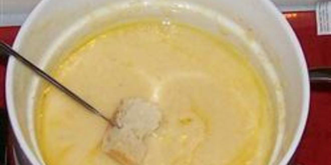 Рецепт фондю с сыром грюйер