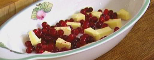 Шаг 3: фруктов, запеченных с клюквой и грецкими орехами