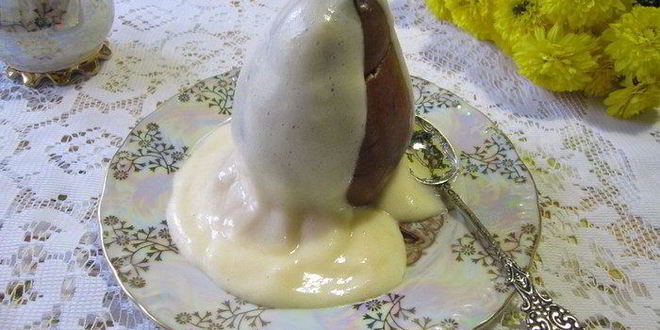 Рецепт груш, фаршированных сухофруктами и орехами, под соусом сабайон