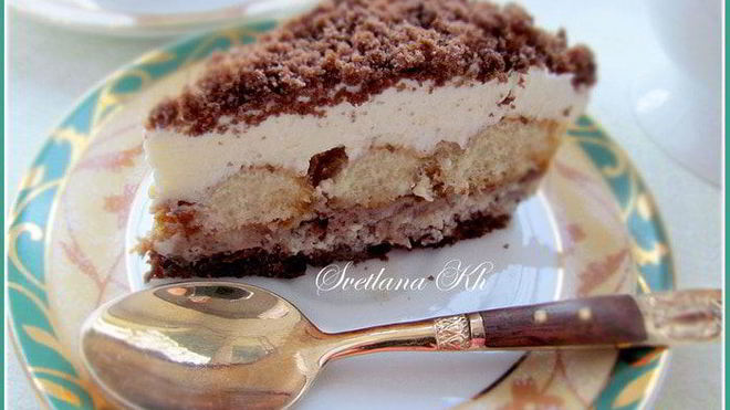 Рецепт Десерта с халвой, клюквой и сливками