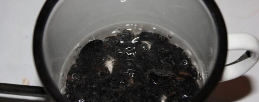 Шаг 1: халвы с отрубями и изюмом