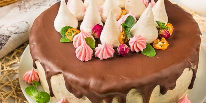 Рецепт халвичного торта