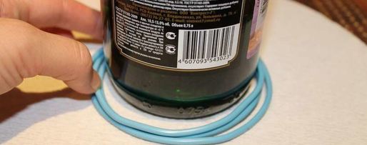 Шаг 13: елки из шампанского и конфет