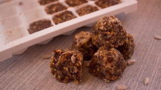 Рецепт Изюмных конфет с апельсиновой цедрой