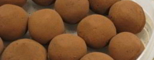 Шаг 3: конфет из сухарей и меда