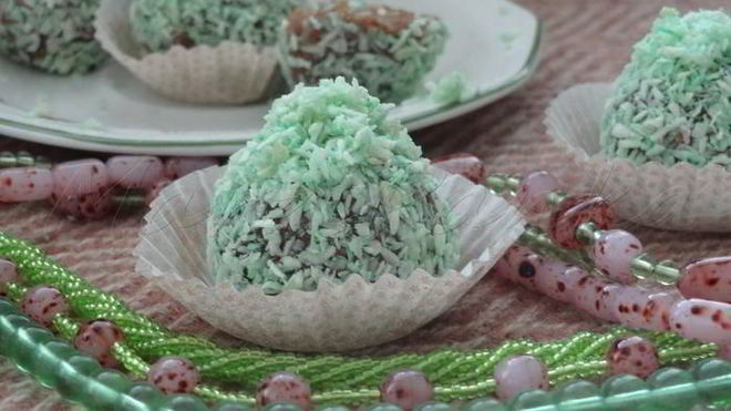 Рецепт Конфет ручной работы на меду с орехом пекан