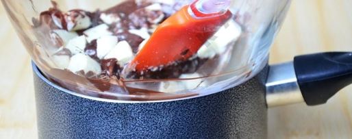 Шаг 2: шоколадных конфет с фундуком