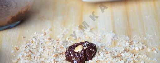 Шаг 6: шоколадных конфет с фундуком