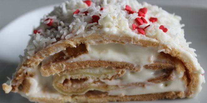 Рецепт бисквитного рулета с кокосовым кремом