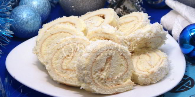 Рецепт бисквитного рулета с кремом и кокосовой стружкой