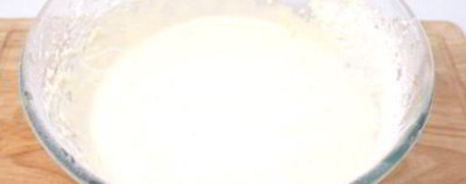 Шаг 2: бисквитного рулета с кремом и кокосовой стружкой