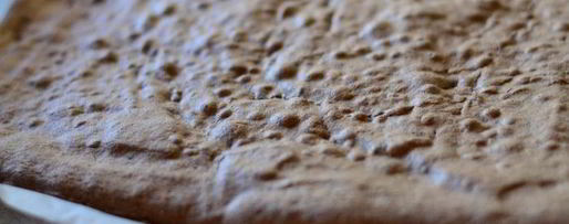 Шаг 3: бисквитного рулета с творожно-ягодным кремом