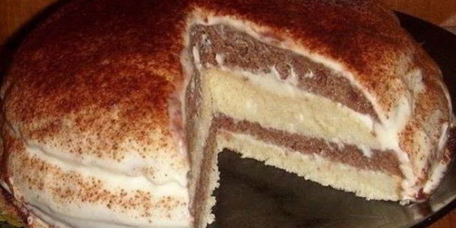Рецепт домашнего тортика на кефире со сметанным кремом