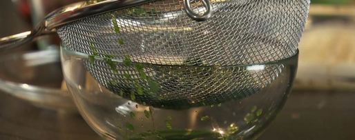 Шаг 3: филе камбалы со сливочным кремом и красным картофельным пюре