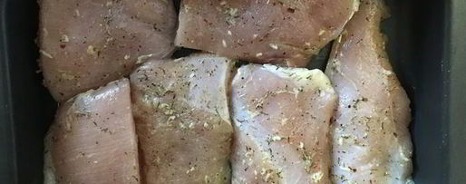 Шаг 1: грудки индейки со шпинатом и крем-чизом