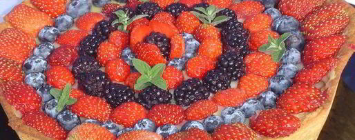 Шаг 8: кростаты с ягодами и заварным кремом