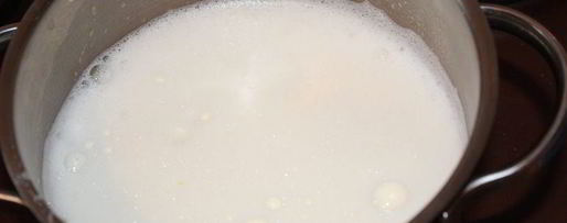 Шаг 5: кростатине с кремом, яблоками и розмарином