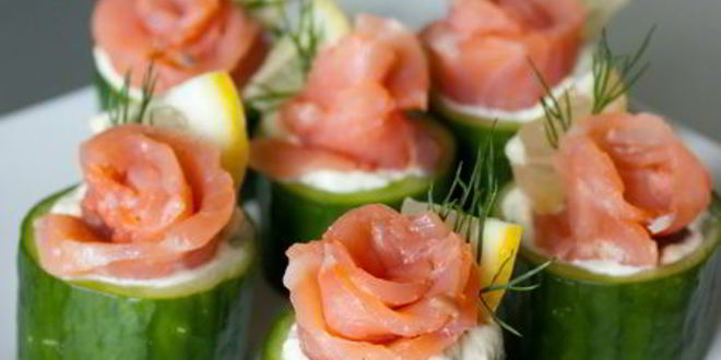 Рецепт лосося со сливочным кремом в стаканчиках из огурца