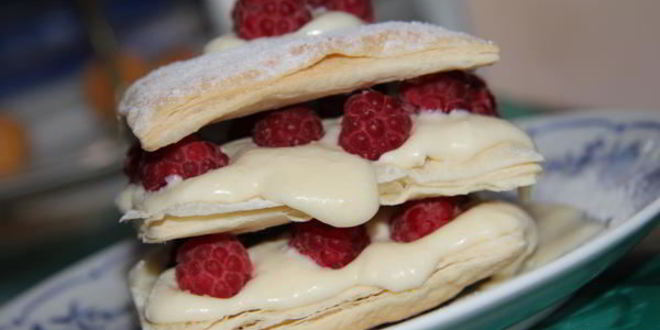 Рецепт мильфея с заварным кремом и малиной