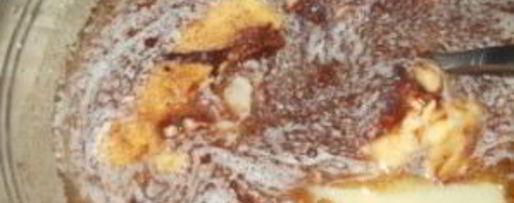 Шаг 3: шоколадного крема с вишней