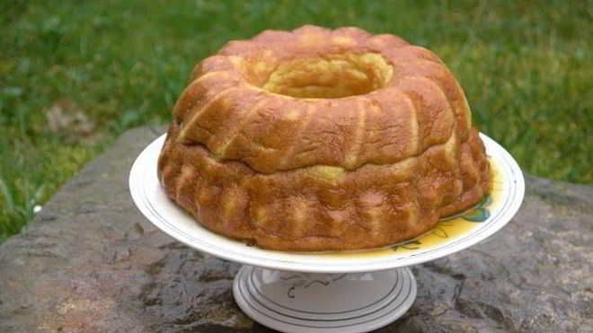 Рецепт Манного пудинга с пряным апельсиновым сиропом