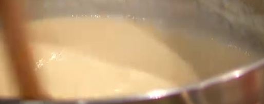 Шаг 6: манного пудинга с пряным апельсиновым сиропом