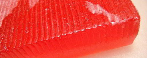 Шаг 4: корзиночек с взбитыми сливками и мармеладом