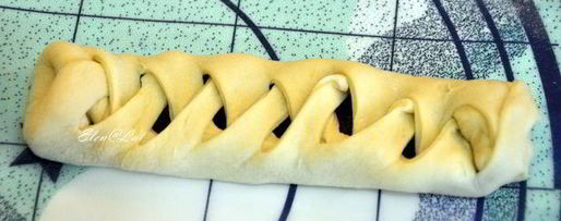 Шаг 5: косичек с мармеладом