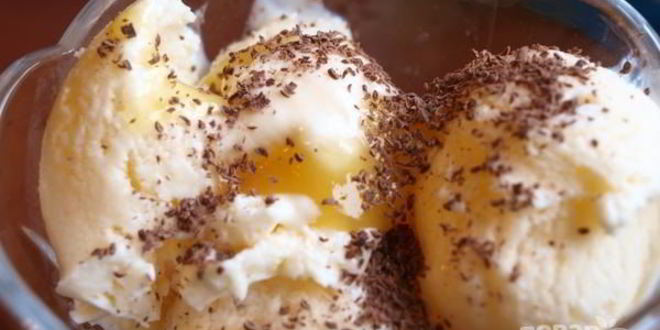 Рецепт мороженого под соусом