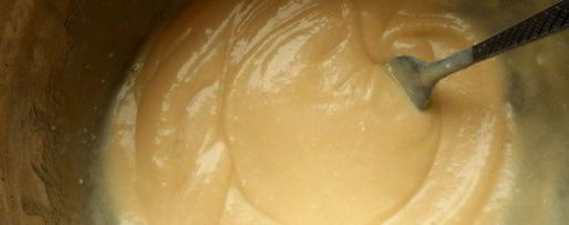 Шаг 3: мороженого рикотта с засахаренными кедровыми орешками