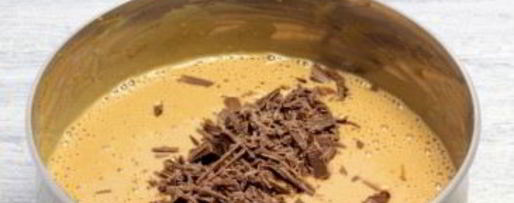 Шаг 5: мороженого со сгущенкой